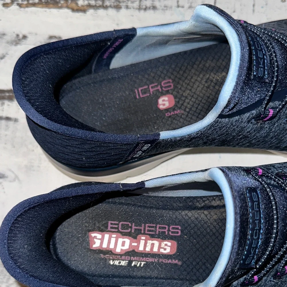 Skechers Women's Slip-Ins Navy Knit Walking Shoes - Picture 2 of 5